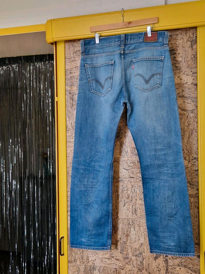 Levi's Herren Jeans Modell 506 W36 L32 in München