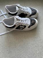 Guess Sneaker in Gr. 38 Baden-Württemberg - Radolfzell am Bodensee Vorschau