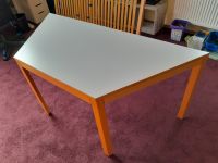 Tisch Buche massiv asymetrisch / Spieltisch Hessen - Zierenberg Vorschau