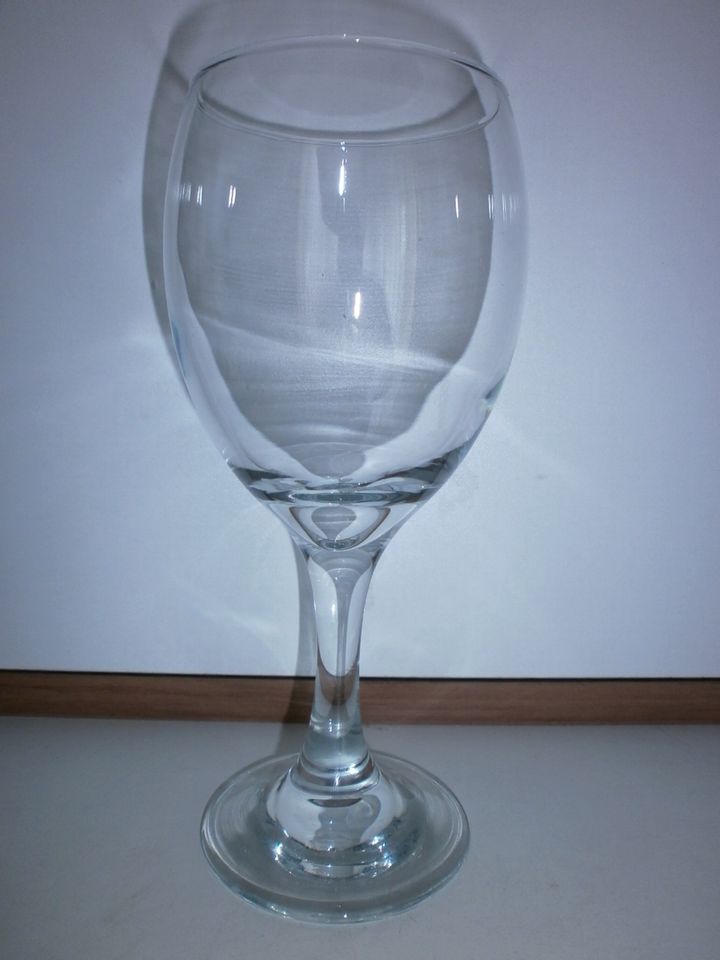 1 Weinglas Rotweinglas 18cm gross in Badbergen