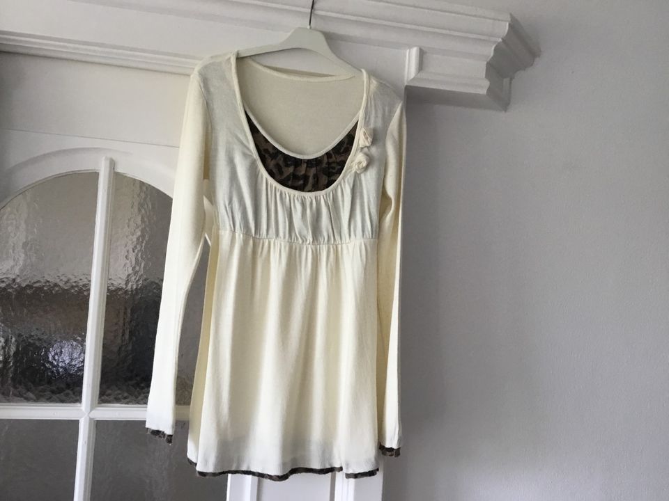 Neues Kleid/Langes Pulli (Made in Italy) in große 36-38. in Pfarrkirchen