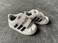 Adidas Babyschuhe Sneaker Klettverschluss Rheinland-Pfalz - Urbach Westerw Vorschau