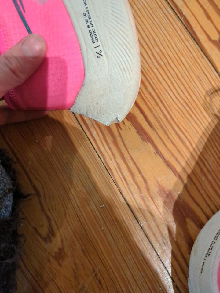 Nike Vaporfly Next% pink Gr. 10,5/44,5 Männerschuch in Flensburg