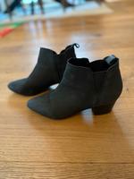 Cox Stiefeletten in schwarz in 39 aus Veloursleder Wandsbek - Hamburg Rahlstedt Vorschau