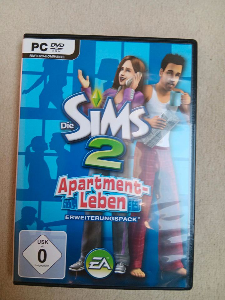 "Die Sims 2" PC Spiel + 8 Erweiterungen in Gröbenzell