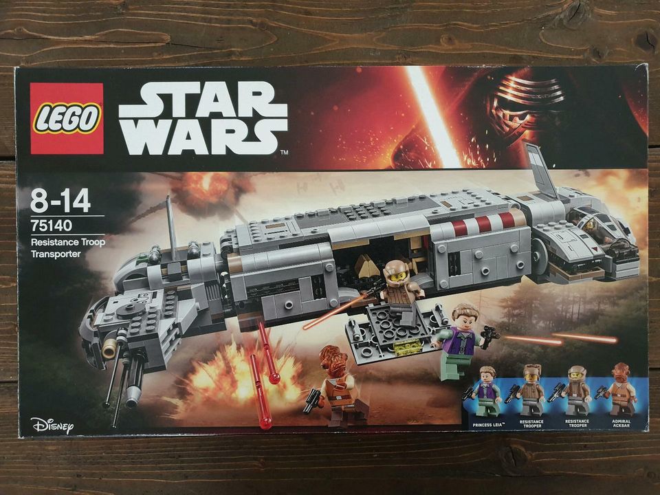 Lego Star Wars Set 75140 'Resistance Troop Transporter' in Forchheim