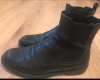 Vagabond Stiefeletten Lochmuster Gr. 38 Stuttgart - Botnang Vorschau