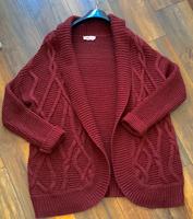 Strickjacke lang Marke Sheego Weinrot 44/46 Nordrhein-Westfalen - Sassenberg Vorschau