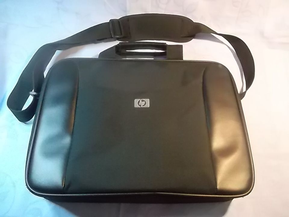 HP Notebook Tasche 15 Zoll mit Schultergurt in Dettenheim