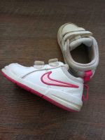 Turnschuhe Nike Gr. 22 Mecklenburg-Vorpommern - Wohlenhagen Vorschau