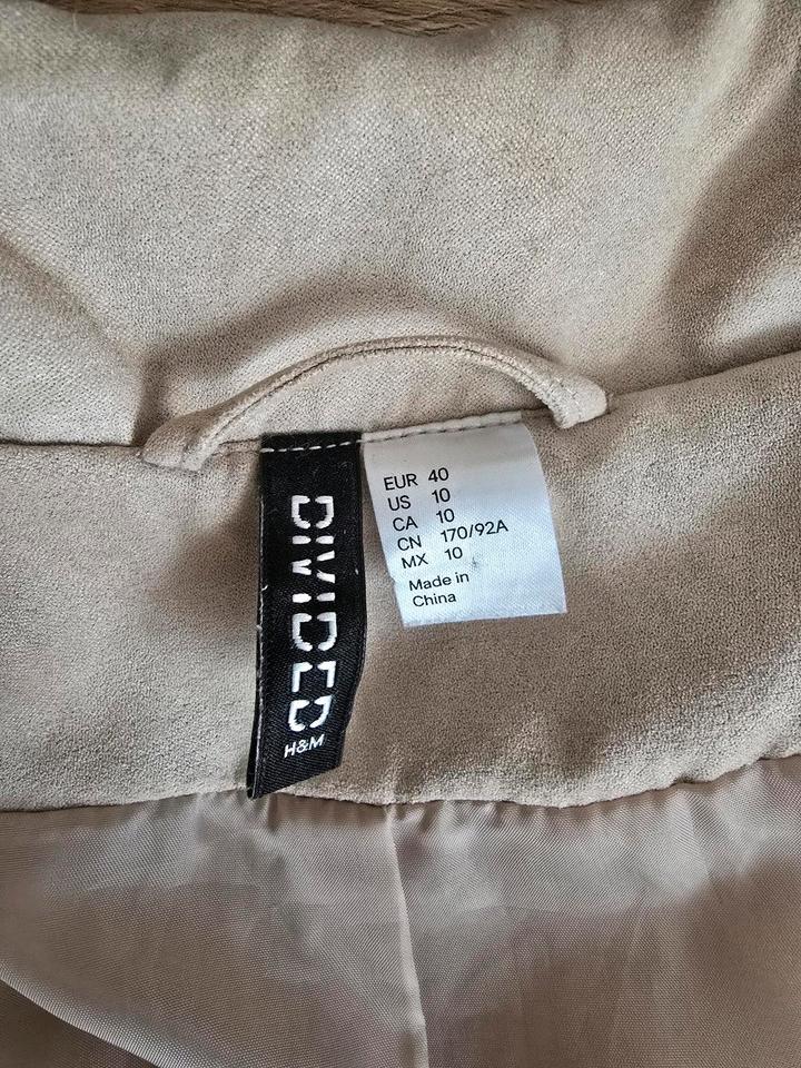 Blazer Bikerjacke leichte Jacke beige Divided H&M Gr. 40 beige in Detmold