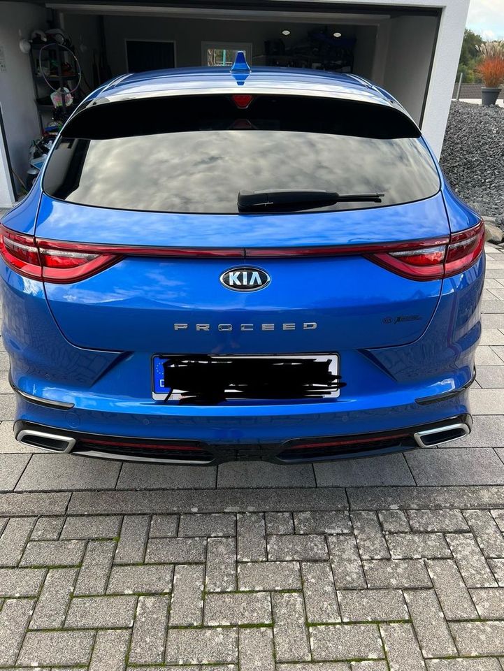 Kia pro_cee'd / ProCeed 1.4 T-GDI DCT GT LINE GT... in Wittgert