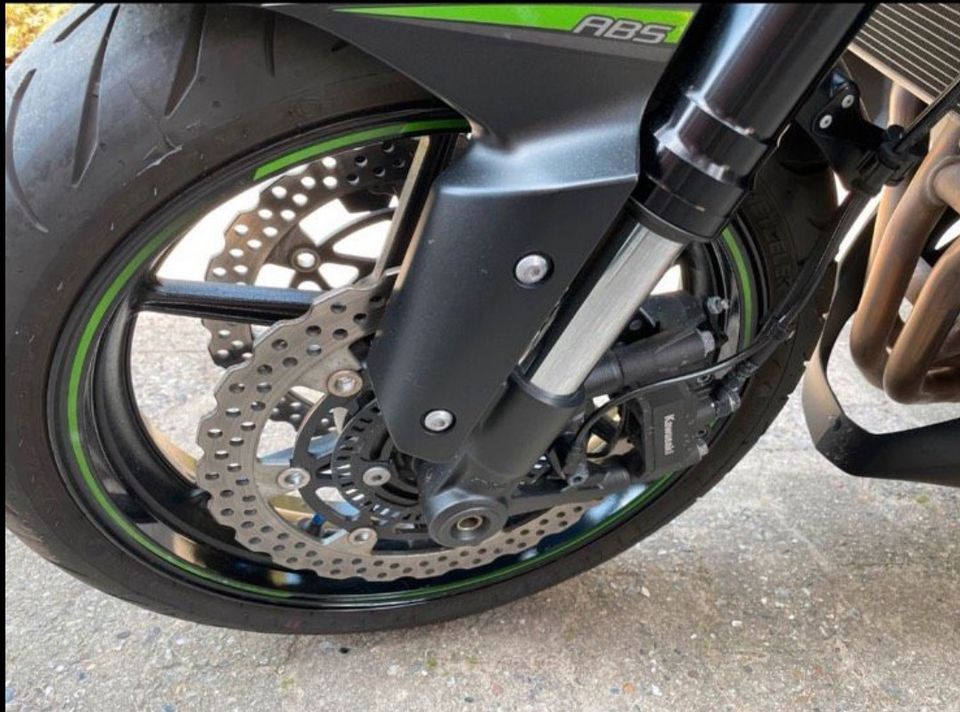 Kawasaki Z1000 ABS in Dorum