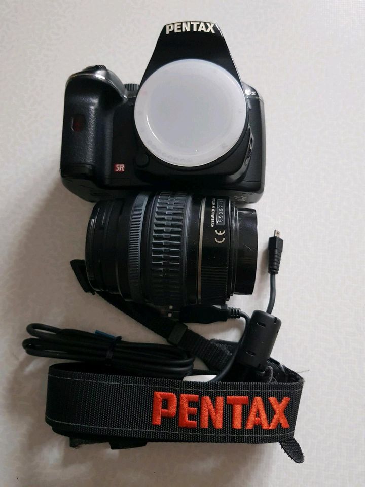 Pentax K-x SLR Digitalkamera in Berlin