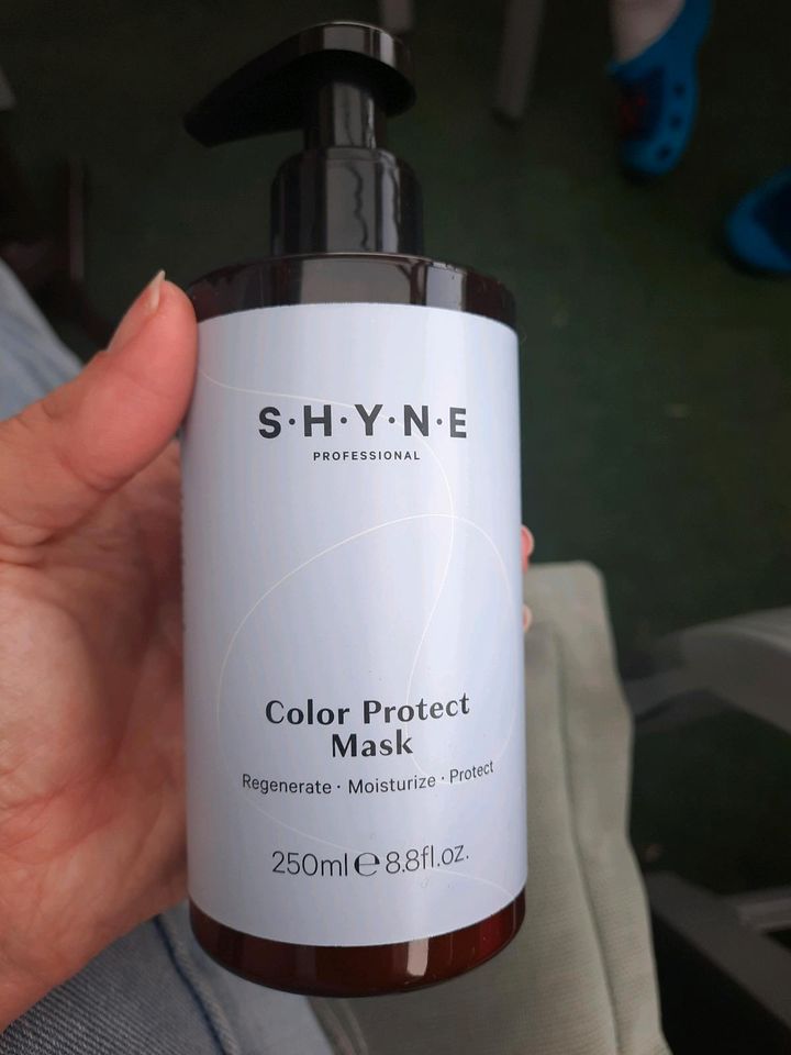 Shyne Color Protect Mask in Otterberg