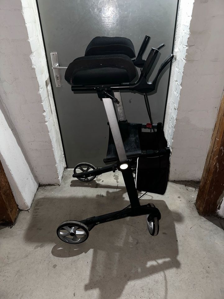 Navigator Rollator in Hamburg