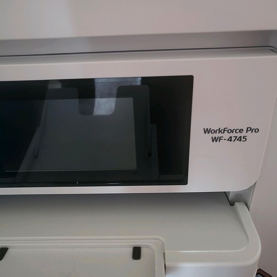 Epson WorkForce Pro WF-4745  WiFi Multifuntionsdrucker in Isernhagen