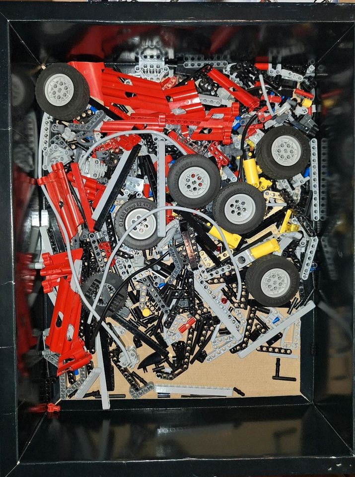 LEGO Technic Truck 8436 in Welver