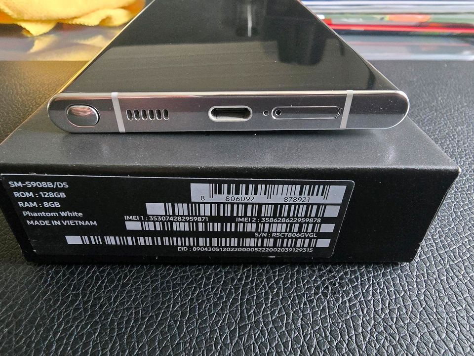 Samsung Galaxy S22 Ultra 128 GB in Herrieden