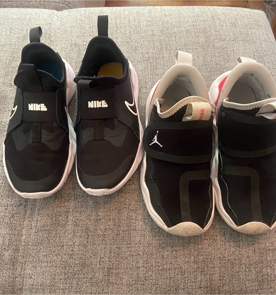 Kinder Schuhe Gr 29,5  Nike & Jordan in Berlin