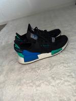 Adidas NMD R1 V2 Sneaker Laufschuhe Turnschuhe Originals grün Brandenburg - Strausberg Vorschau