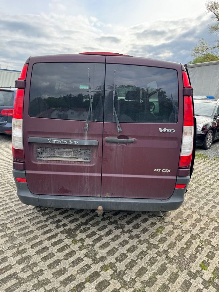 Mercedes-Benz Vito Mixto 111 CDI kompakt in Ergoldsbach