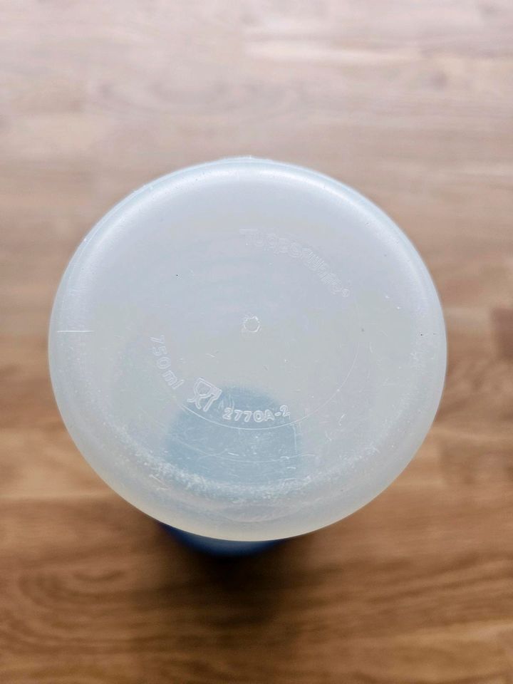 Tupperware Shaker Mixer 700ml in Westerrönfeld