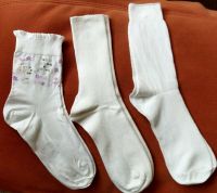 Damen*3 P. Socken*Gr. 38/39*weiß+Blumenmuster*neu*5€ mit Versand Rosenthal am Rennsteig - Harra Vorschau