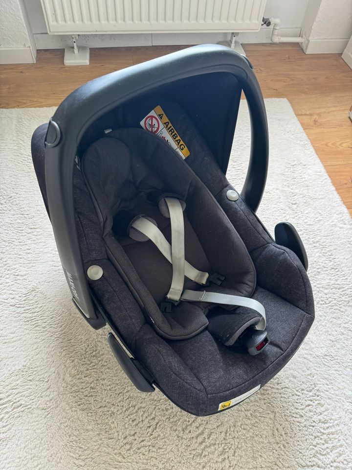 Maxi cosi mit isofix in Lemgo