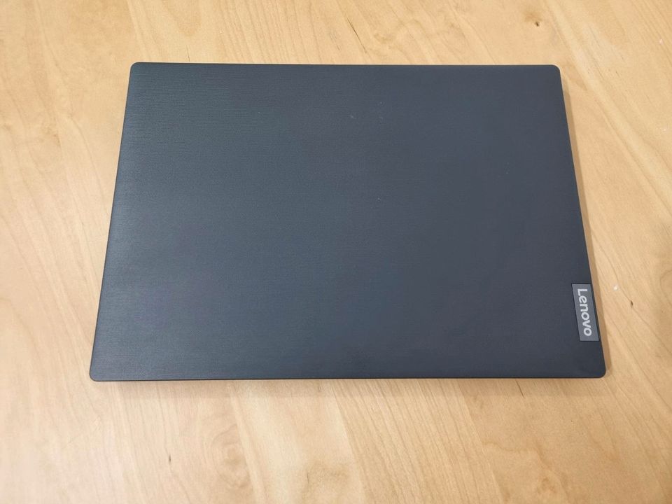 Lenovo V14/14"/i5-8265U/8GB RAM/UHD620/512GB SSD/WIN11/Top in Göttingen