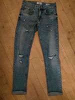 Jeans mit Löchern von Rebel Größe W29/L32 Brandenburg - Nauen Vorschau