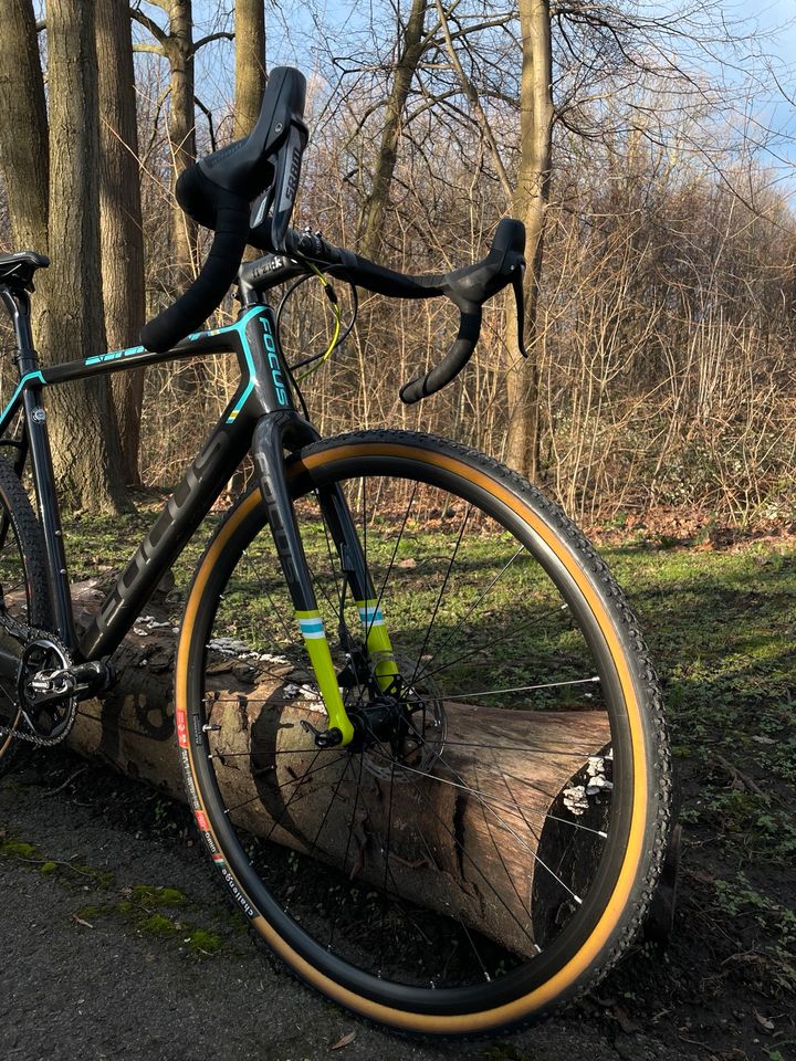 FOCUS MARES CX Vollcarbon Gravelbike / Cyclocross / Rennrad in Dortmund