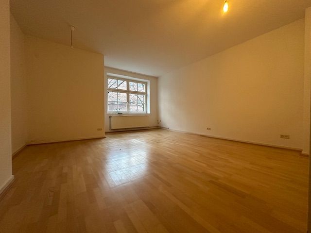 "Gelegenheit in Hannovers Südstadt" 3-Zimmerwohnung in bester Lage mit Balkon zum Innenhof in Hannover