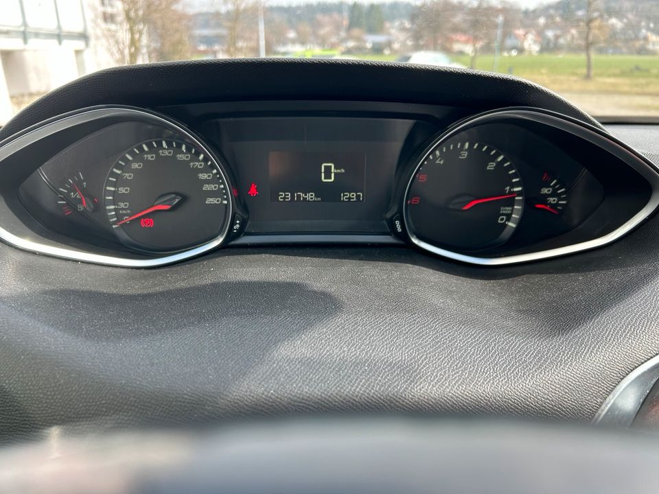 Peugeot 308 SW B-Line 2.0 HDI 150 Ps in Bad Waldsee