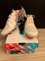 Nike Air Zoom Ultra SE FG Gr. 42, Weiß/Pink/Türkis Nordrhein-Westfalen - Recklinghausen Vorschau