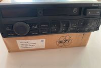 VW Autoradio Sound 4000 ,2D0035160A mit Code (NEU) Berlin - Tempelhof Vorschau