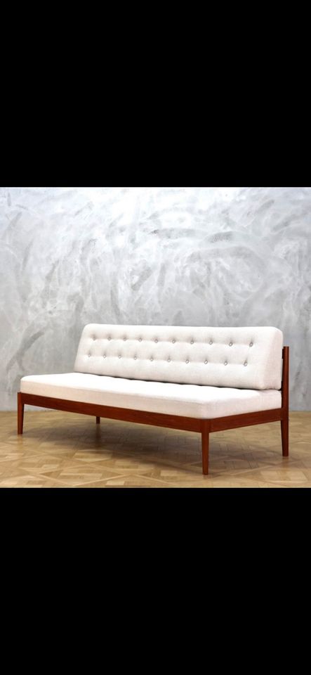 Sofa, Daybed, Finn Juhl, Diplomat , Made in Denmark, Mid-Century in Stuttgart