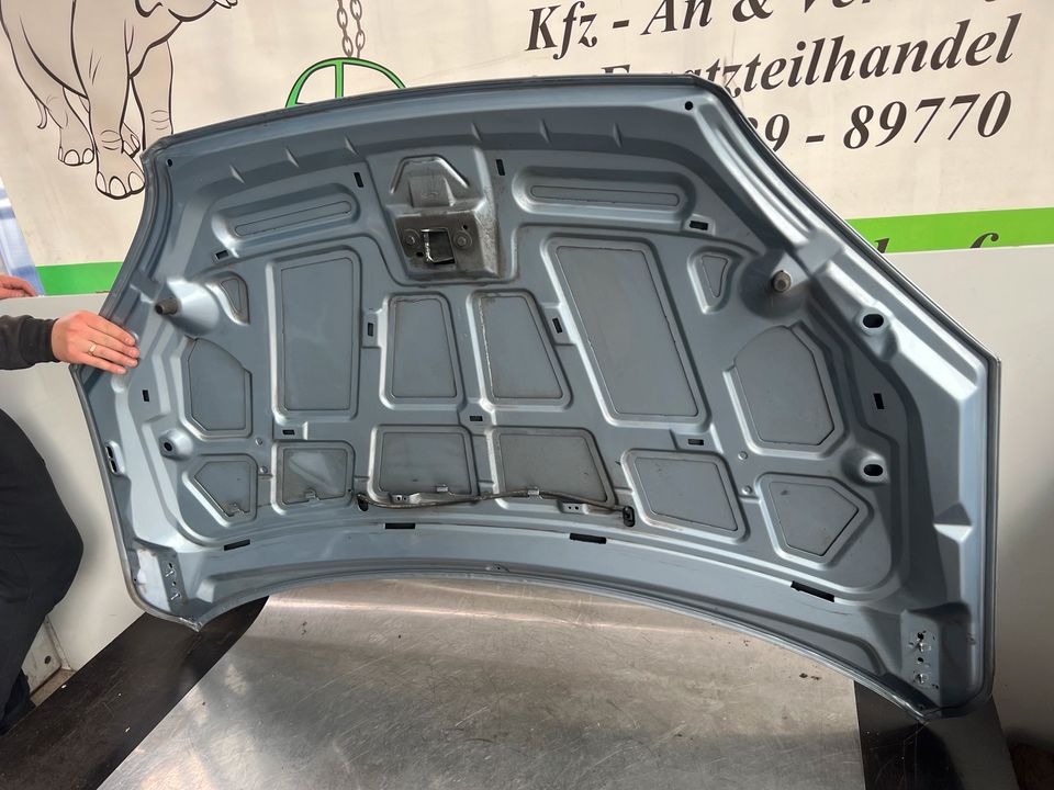 Motorhaube Ford Focus II links silber blau 03 Haube Klappe vorne in Wilnsdorf