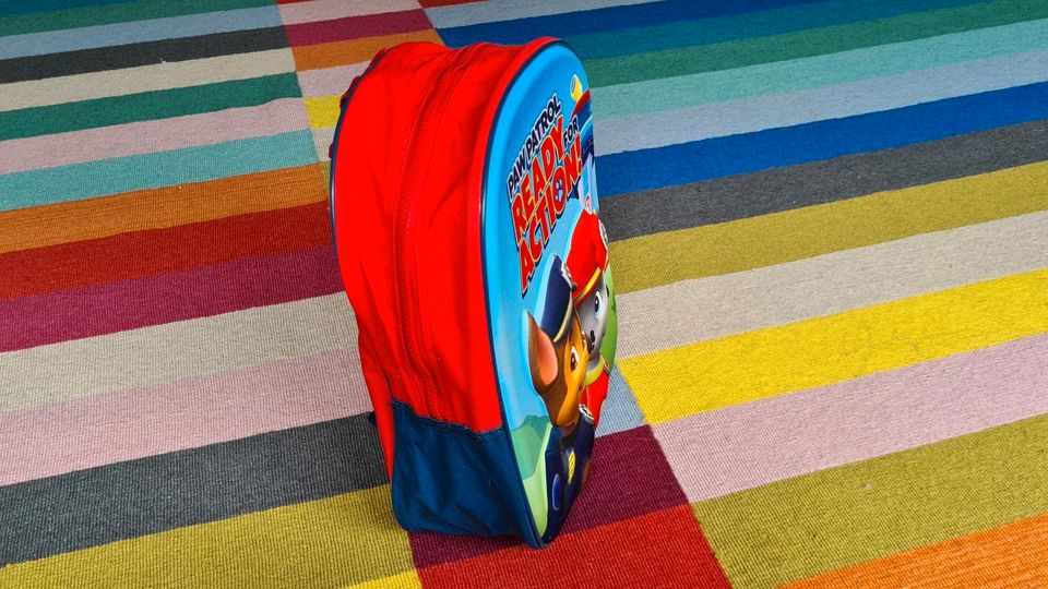 Nickelodeon Paw Patrol "3D Effekt" Kinderrucksack Chase Marshall in Köln