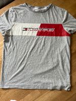 Tommy Hilfiger T-Shirt Gr. S Niedersachsen - Varel Vorschau