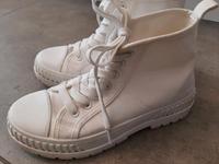 Sneaker Boots in Weiß  **NEUwertig** Bayern - Erlangen Vorschau