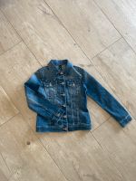 Benetton Jeansjacke, Kinder, Gr. M, ca. 130, neuwertig Niedersachsen - Friedland Vorschau