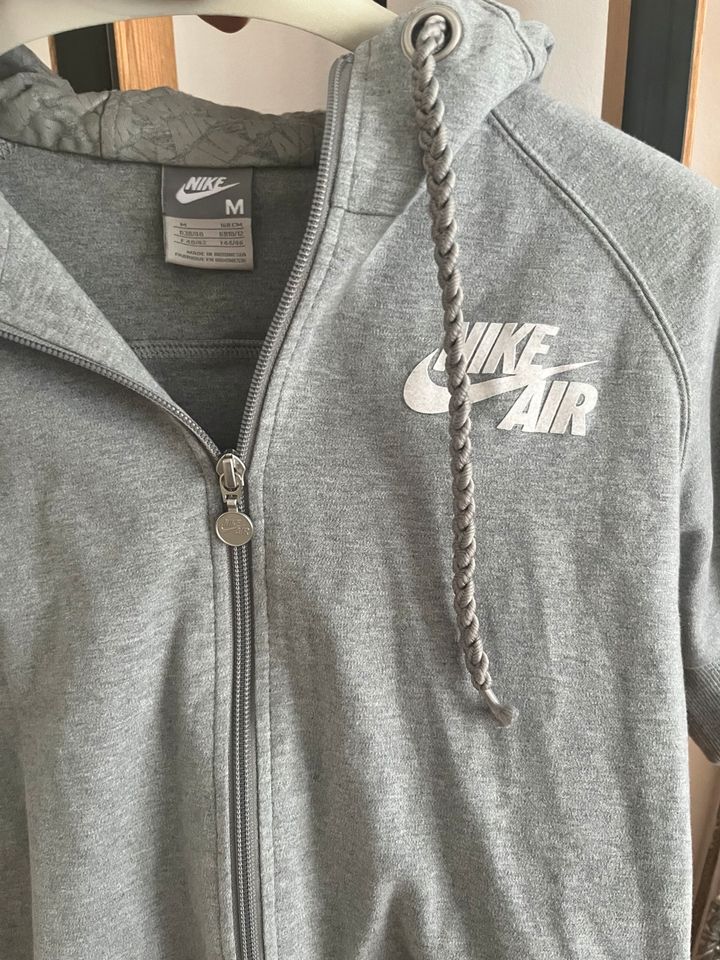 Nike Air hoodie Kurzarm Zipper Jacket in Hamburg