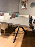 Baumkanten Esstisch Tisch B-Ware Grau 160 x 90 cm mit Spindelfuß Niedersachsen - Oldenburg Vorschau