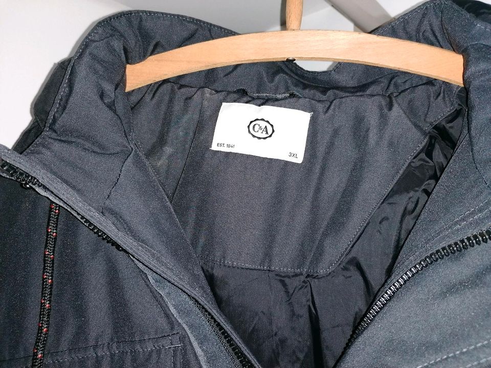 Winterjacke neu 3XL schwarz in Torgau