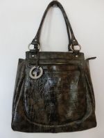 Gerry Weber Lackleder Handtasche schwarz-gold, 32x30x11 cm München - Schwabing-West Vorschau