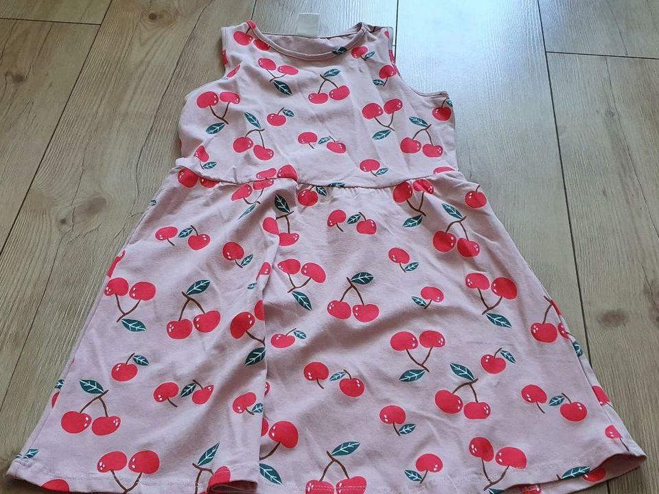 Kinder Sommer Kleid von Hema gr.122/128 Neu in Würselen