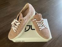MJUS NEU Sneaker Größe 41  altrosa Hessen - Oberursel (Taunus) Vorschau
