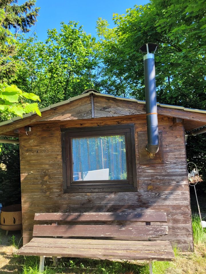 Tolle Gartenhütte für Selbstabholer mit Kamin und Inventar! in Bielefeld