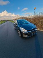 Peugeot 208 unfallfrei Hessen - Langenselbold Vorschau